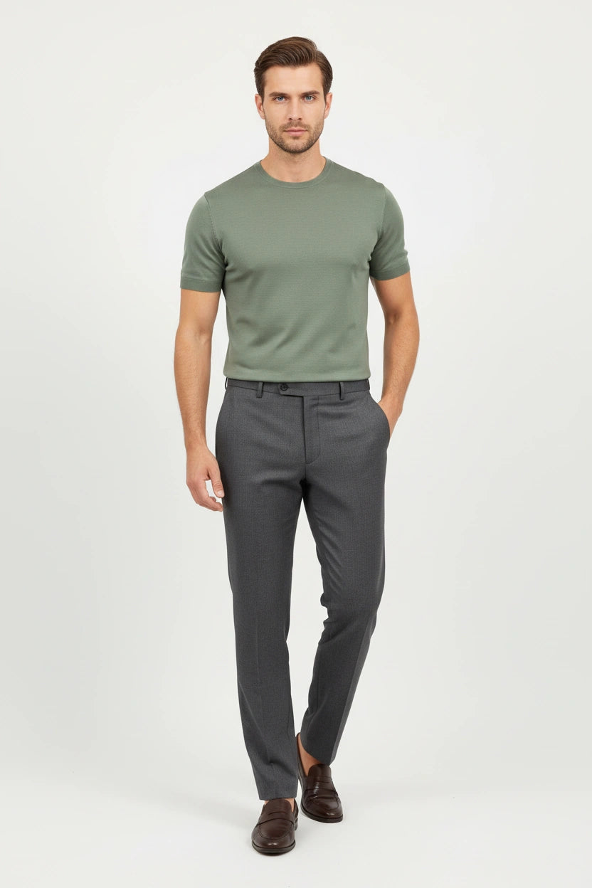 Basic T-Shirt